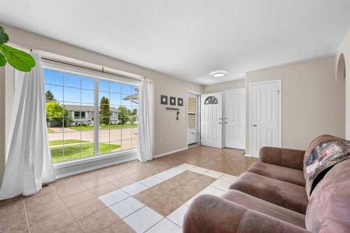 3121 45 Avenue, Lloydminster, SK 