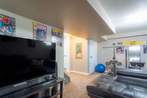 5206 48 Street, Lloydminster, AB - Indoor