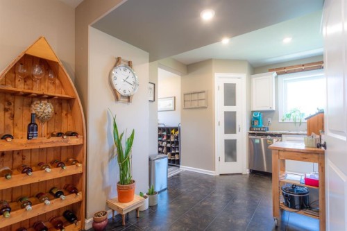 5206 48 Street, Lloydminster, AB - Indoor
