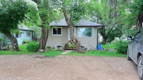 117 2 Street West, Lashburn, SK 