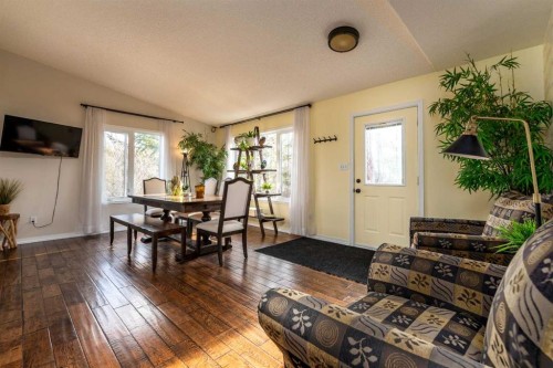 484063 Range Road 20, Rural Vermilion River, County Of, AB - Indoor Photo Showing Dining Room