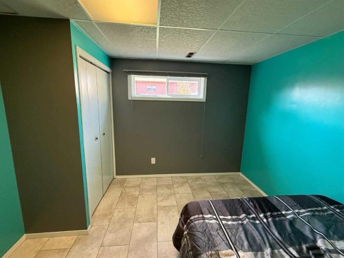 5417 52 Avenue, Mannville, AB - Indoor