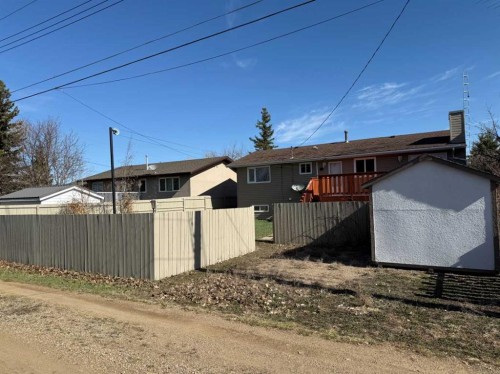 5417 52 Avenue, Mannville, AB - Outdoor
