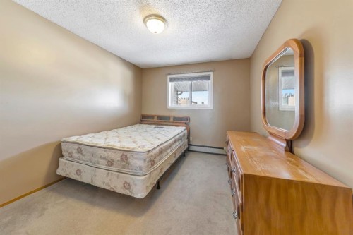 309-3007 57A Avenue, Lloydminster, AB - Indoor Photo Showing Bedroom