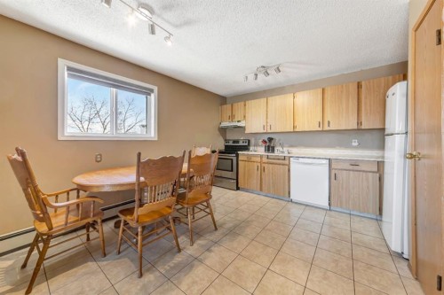 309-3007 57A Avenue, Lloydminster, AB - Indoor