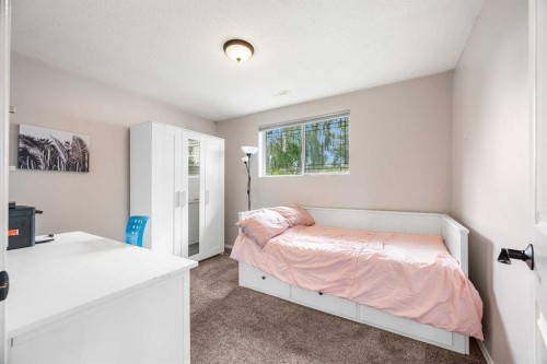 3805 65 Avenue, Lloydminster, AB 