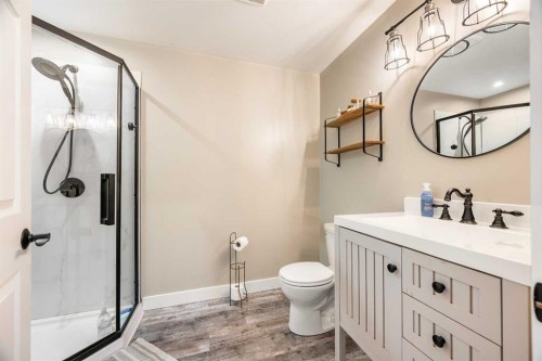3805 65 Avenue, Lloydminster, AB 