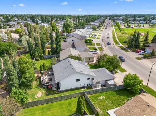3805 65 Avenue, Lloydminster, AB 