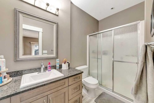 5945 18 Street, Lloydminster, AB - Indoor Photo Showing Bathroom