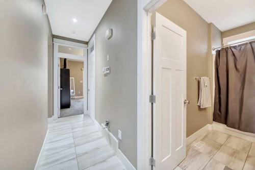 5945 18 Street, Lloydminster, AB - Indoor Photo Showing Other Room