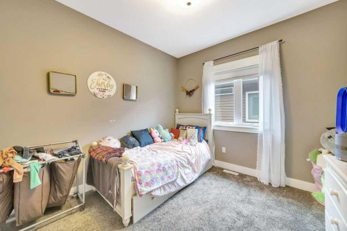 5945 18 Street, Lloydminster, AB - Indoor Photo Showing Bedroom