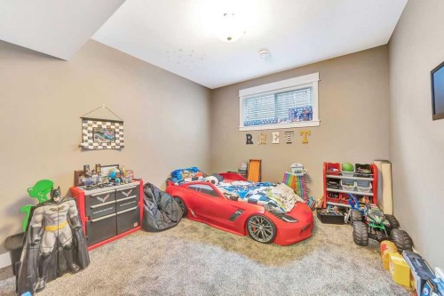 5945 18 Street, Lloydminster, AB - Indoor Photo Showing Bedroom