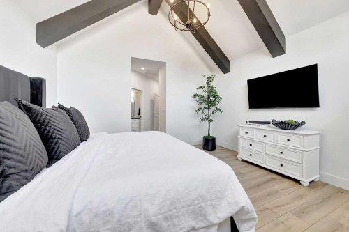 5913 13 Street, Lloydminster, AB - Indoor Photo Showing Bedroom