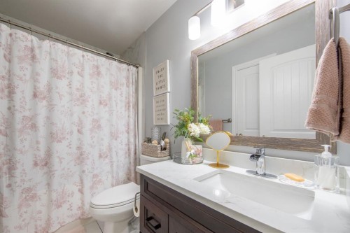 1802 59B Avenue, Lloydminster, AB 