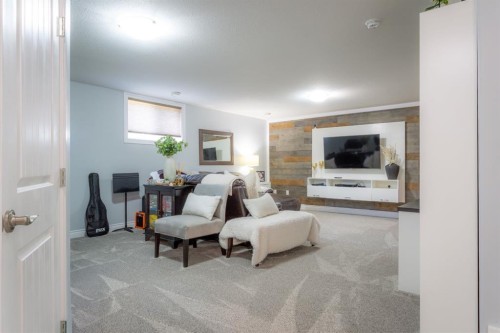 1802 59B Avenue, Lloydminster, AB 