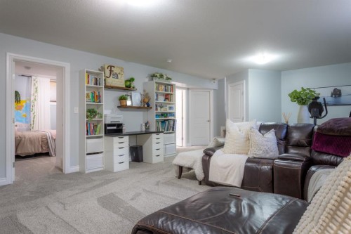 1802 59B Avenue, Lloydminster, AB 