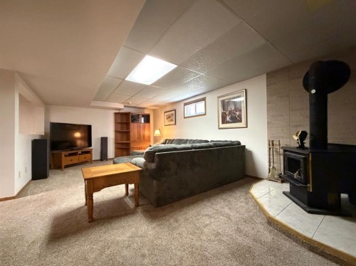 530 20 Street, Wainwright, AB - Indoor