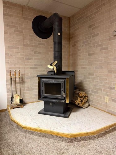 530 20 Street, Wainwright, AB - Indoor Photo Showing Other Room