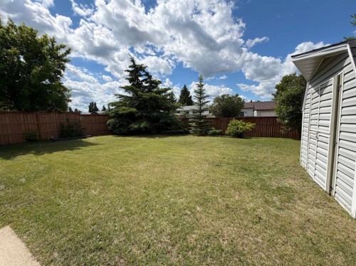 530 20 Street, Wainwright, AB - Outdoor