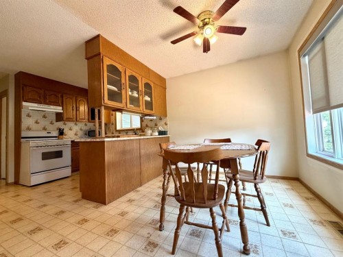 530 20 Street, Wainwright, AB - Indoor