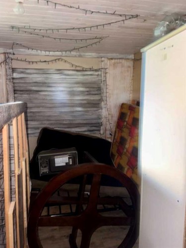 4831 52 Street, Innisfree, AB - Indoor Photo Showing Other Room
