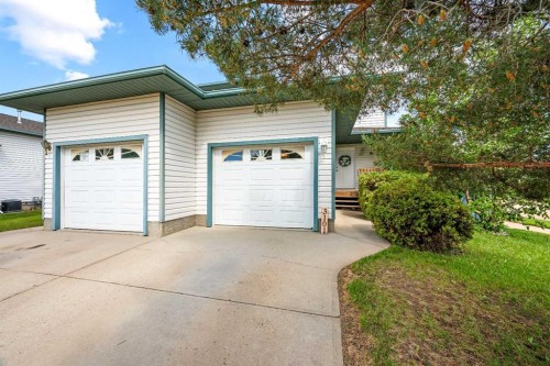 3101 51 Avenue, Lloydminster, AB 