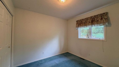 1834 10 Avenue, Wainwright, AB 