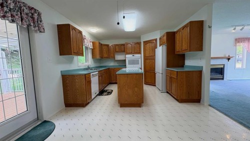 1834 10 Avenue, Wainwright, AB 