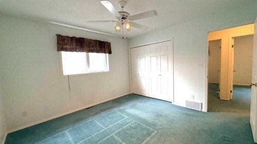 1834 10 Avenue, Wainwright, AB 
