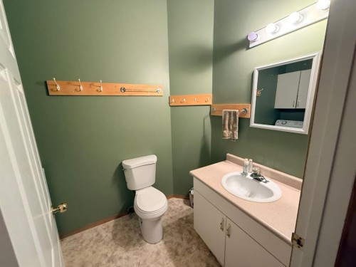 4817 51 Avenue, Kitscoty, AB 