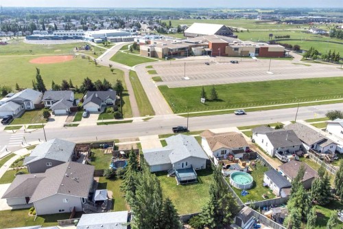 6608 39 Street, Lloydminster, AB 