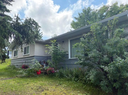 4724 52 Street, Innisfree, AB 
