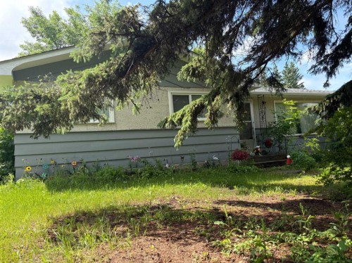 4724 52 Street, Innisfree, AB 