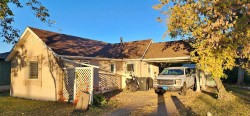 5111 53 Street Mannville, AB T0B 2W0
