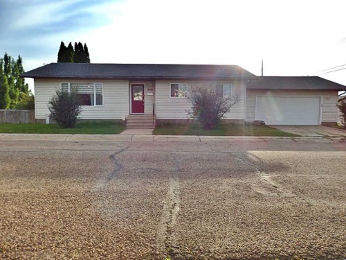 6402 53 Avenue  Vermilion, AB T9X 1X4