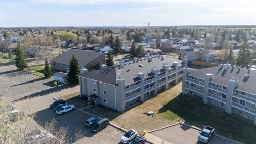 109B-3007 57A Avenue, Lloydminster, AB - Outdoor With View