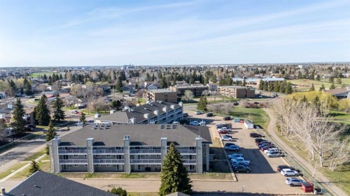 109B-3007 57A Avenue, Lloydminster, AB - Outdoor With View
