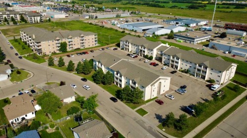 102B-6608 42 Street, Lloydminster, AB - Outdoor With View