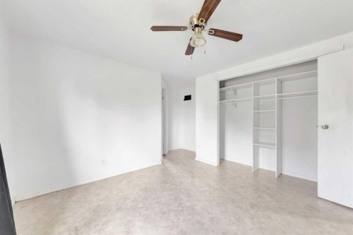301 8 Avenue, Paradise Hill, SK 