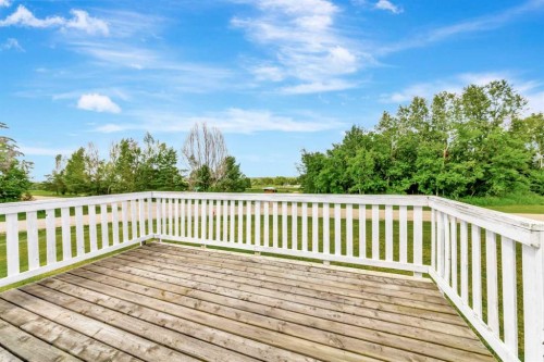 301 8 Avenue, Paradise Hill, SK 