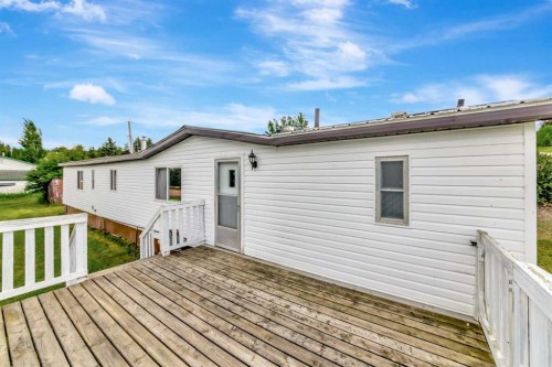 301 8 Avenue, Paradise Hill, SK 