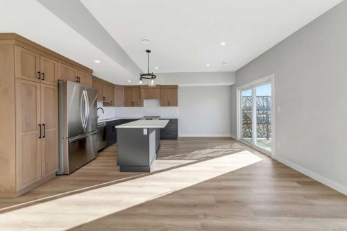 25-3616 41B Avenue, Lloydminster, SK - Indoor Photo Showing Kitchen