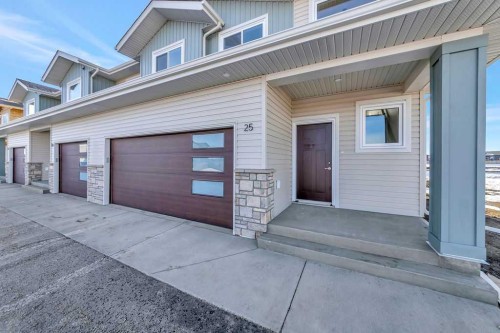 25-3616 41B Avenue, Lloydminster, SK - Outdoor