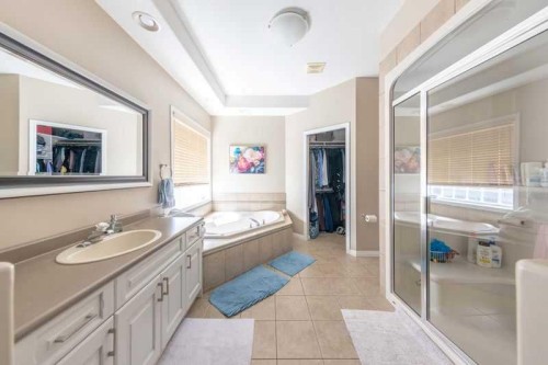 3808-63A Ave Close, Lloydminster, AB - Indoor Photo Showing Bathroom
