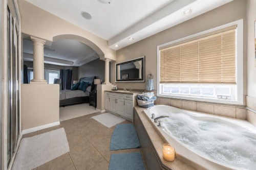 3808-63A Ave Close, Lloydminster, AB - Indoor