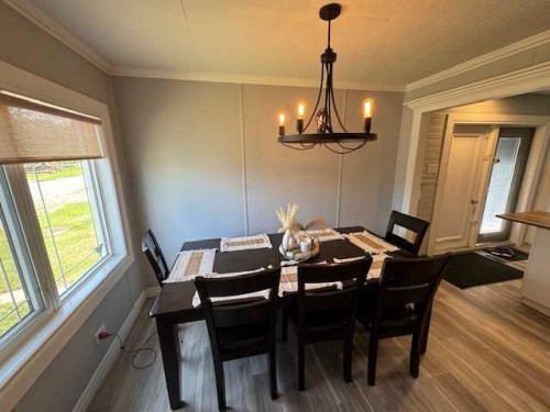 208 1 Street West, Lashburn, SK - Indoor Photo Showing Dining Room