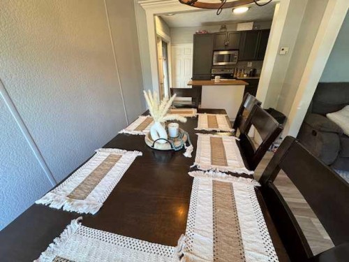 208 1 Street West, Lashburn, SK - Indoor Photo Showing Dining Room