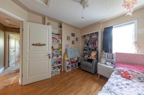2308 58 Avenue, Lloydminster, AB - Indoor Photo Showing Bedroom