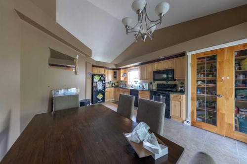 2308 58 Avenue, Lloydminster, AB - Indoor Photo Showing Dining Room