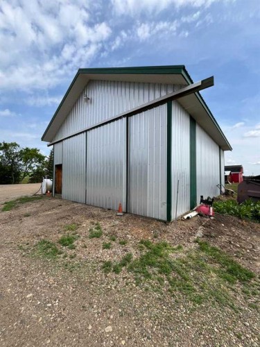 Ne-10-54-10-W4, Rural Two Hills No. 21, County Of, AB 